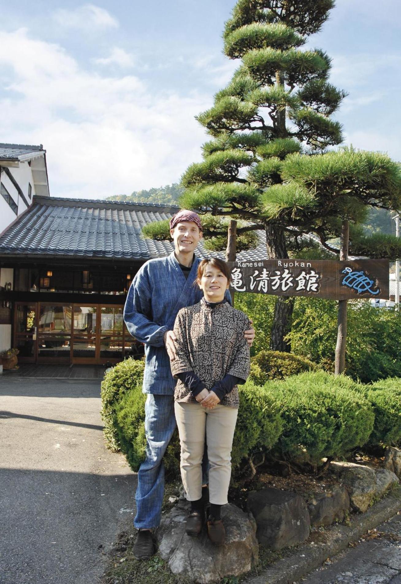 Kamesei Ryokan Chikuma Exterior photo